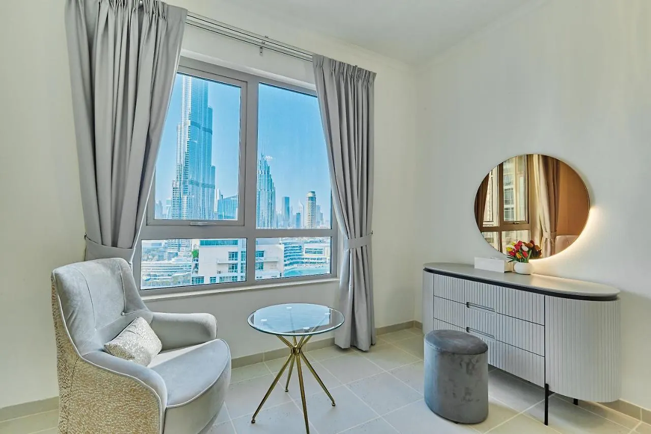 Burj Residences: Luxury Apartment with Burj Khalifa & Fountain Views Dubai 0*,  United Arab Emirates
