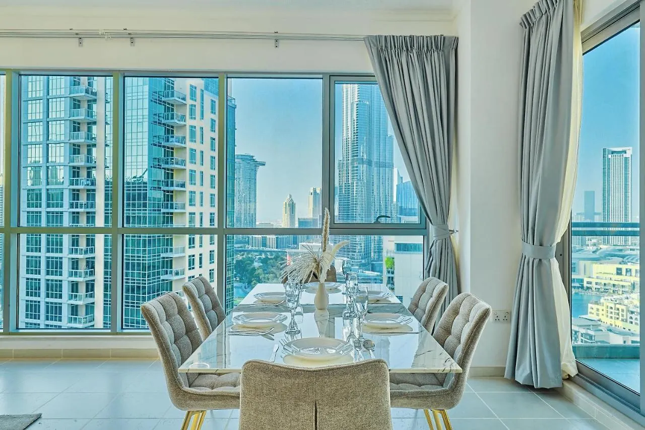 Burj Khalifa Front View & Fountain View Island Paradise 2Br Luxury Apartment Burj Residences Golden Homes Dubai