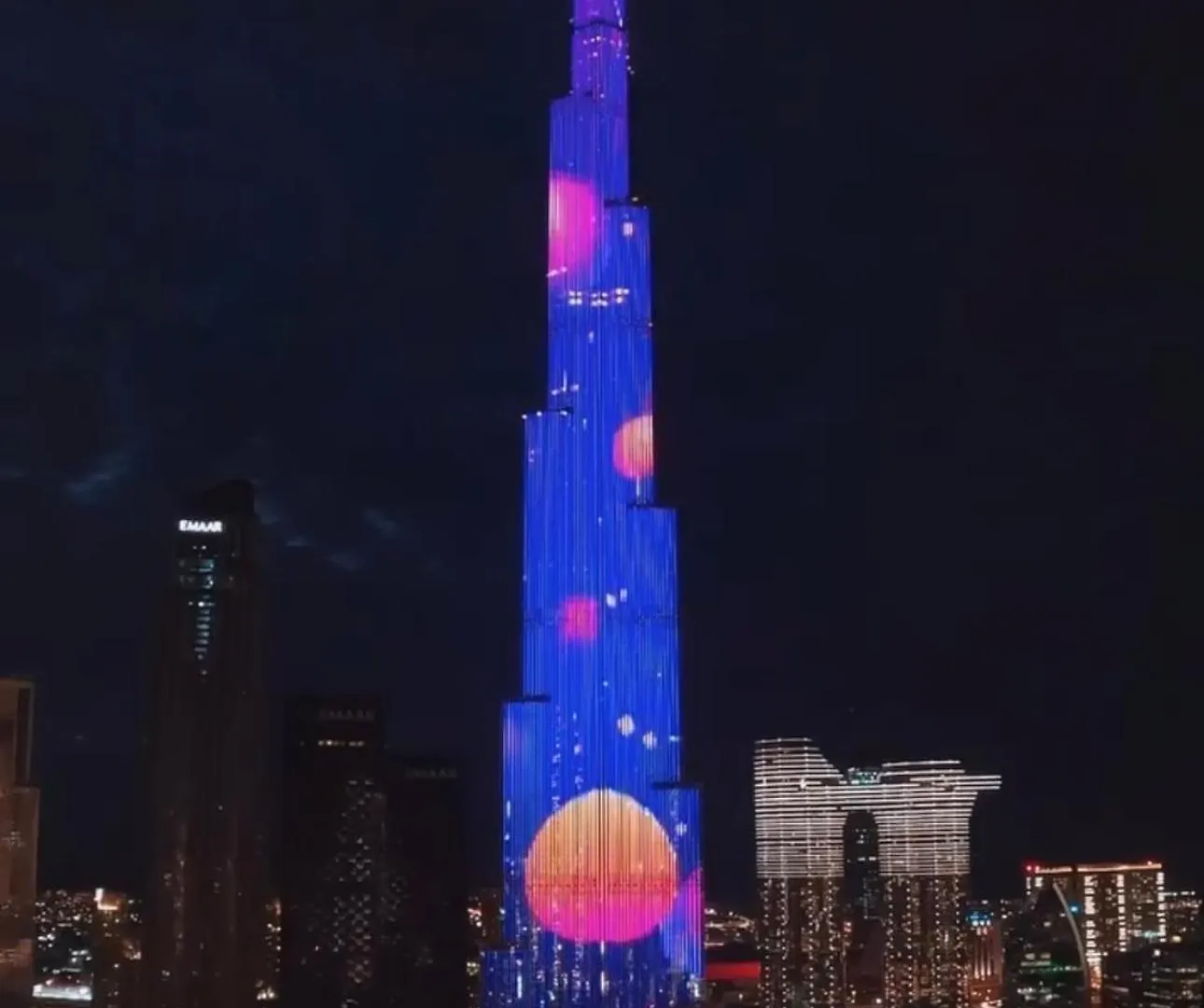 Burj Khalifa Front View & Fountain View Island Paradise 2Br Luxury Apartment Burj Residences Golden Homes Dubai